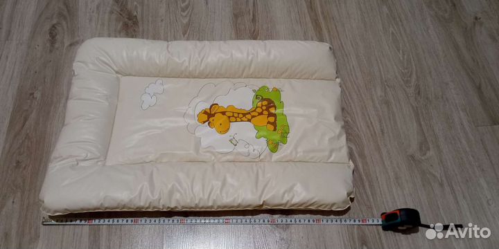 Матрас для пеленального столика Жираф б/у