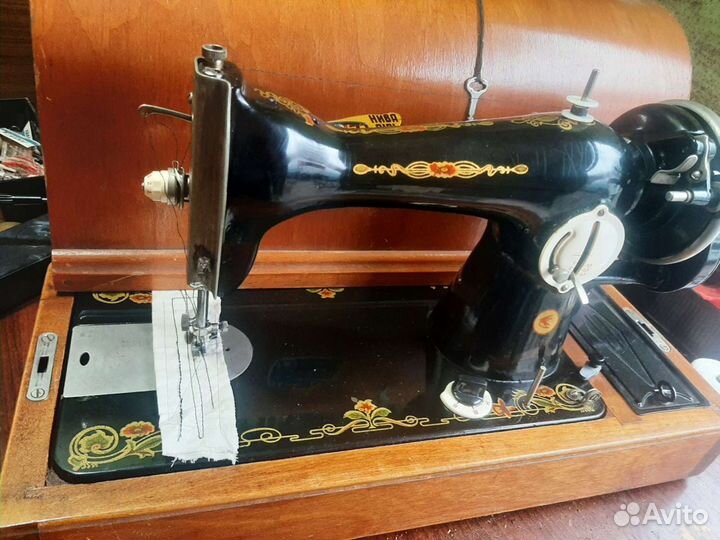 Швейная машинка подольск 2м