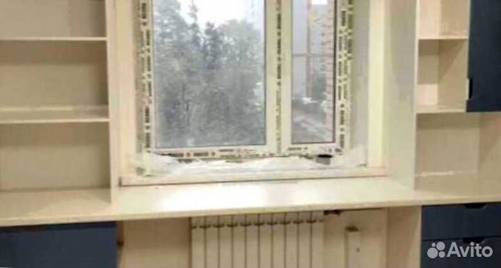 Рабочая зона у окна