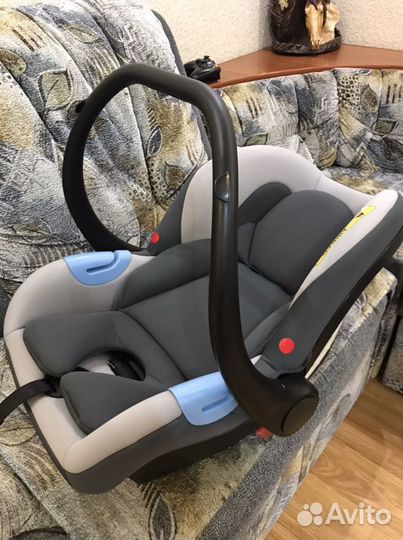 Деткая кресло