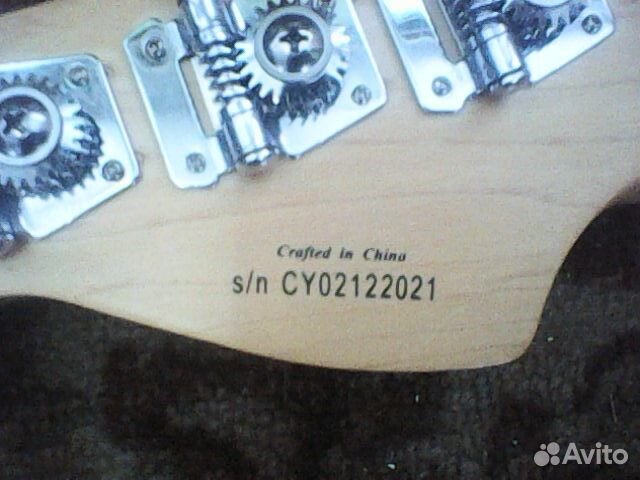 Бас гитара Fender Squier precision