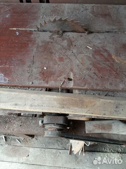 Циркулярный станок с Фуганком