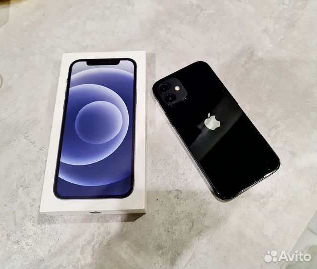 iPhone 12, 64 ГБ