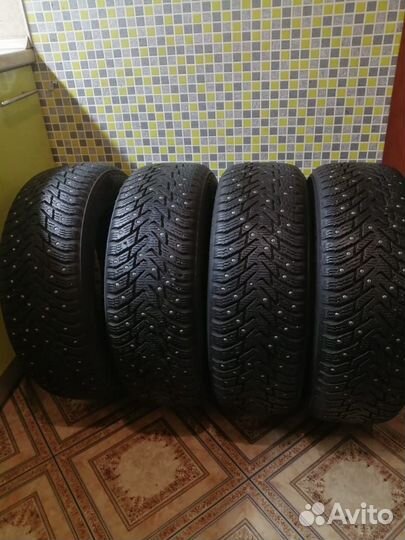 Nokian Tyres Hakkapeliitta 8 205/60 R16 96