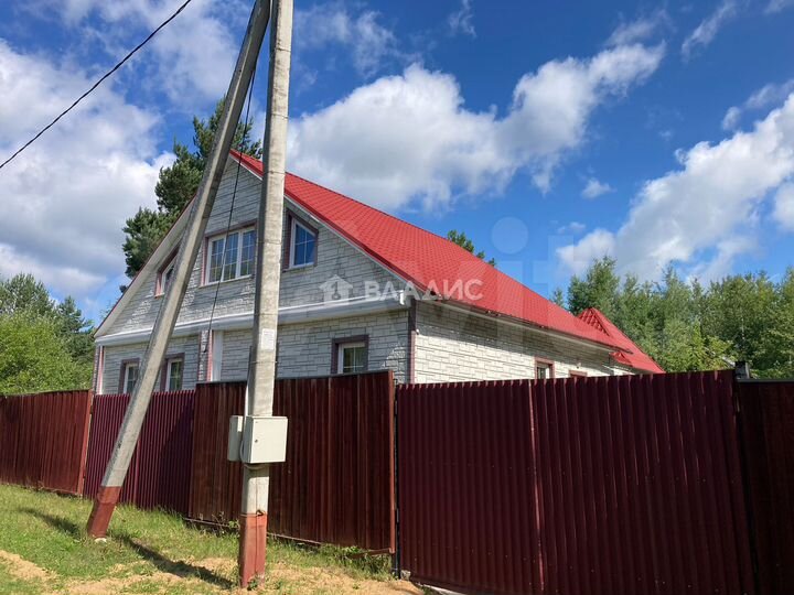 Дача 181,5 м² на участке 12 сот.