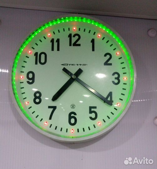 Часы вторичные