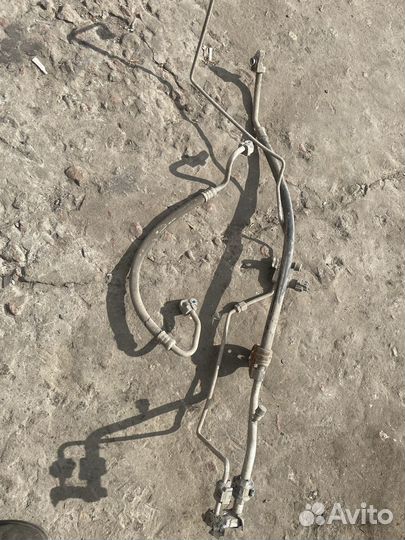 Трубки кондиционера Toyota Yaris