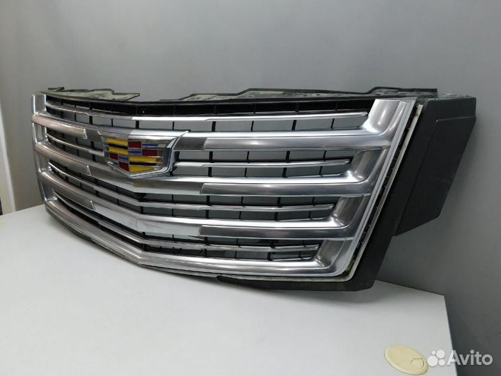 Решетка радиатора Cadillac Escalade