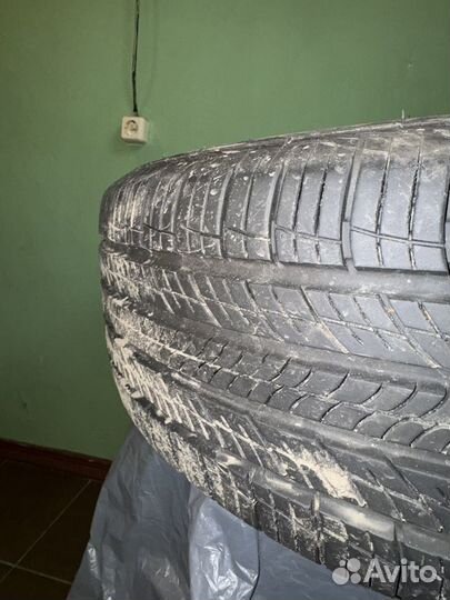 Hankook Dynapro HP2 RA33 235/65 R17