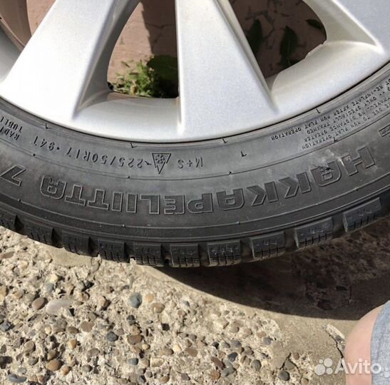 Nokian Tyres Hakkapeliitta 7 225/50 R17 94