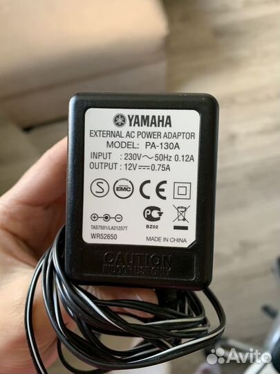 Синтезатор yamaha PSR-R300