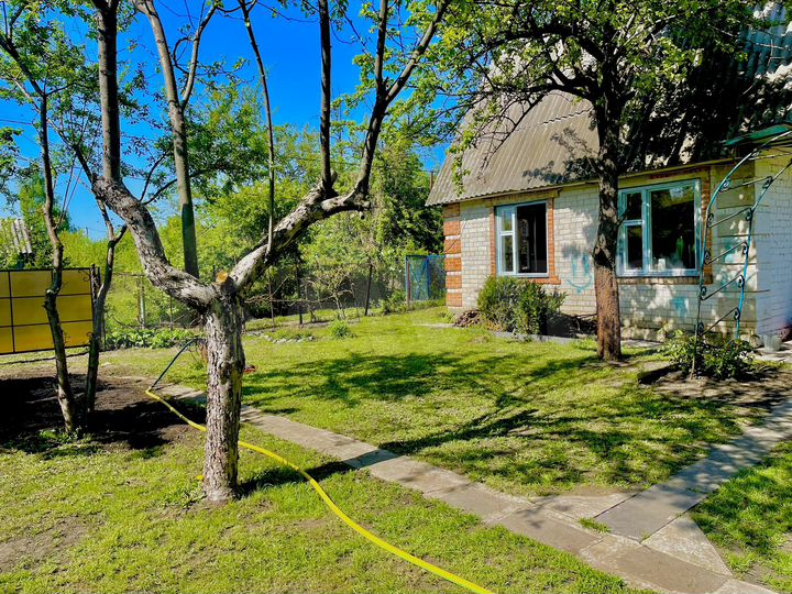 Дача 48 м² на участке 6 сот.