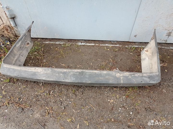 Задний бампер ваз 21099