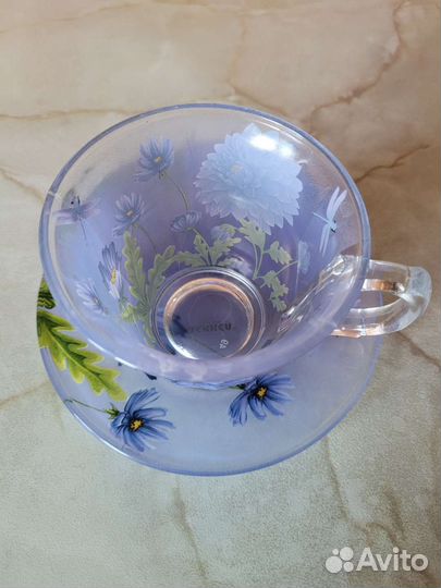 Чайные чашки с блюдцами