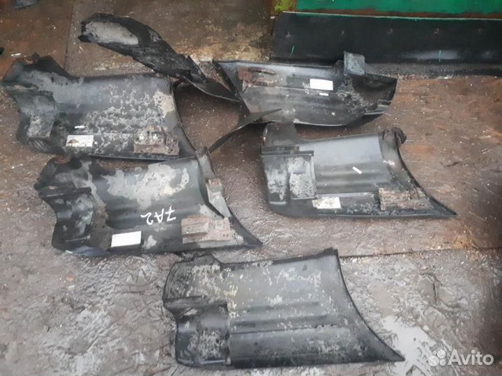 Накладка заднего бампера правая Opel Frontera B 1