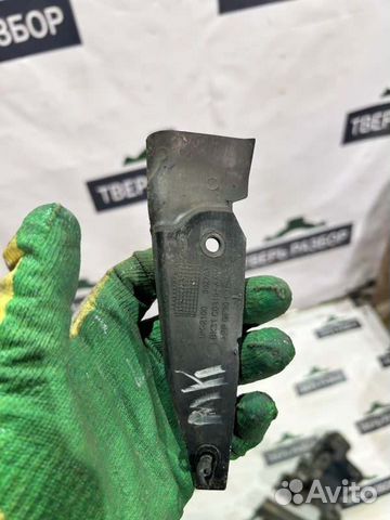 Накладка кузова - левая Ford Transit MK8 2.2