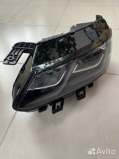 Фара левая Geely Coolray (2020+)