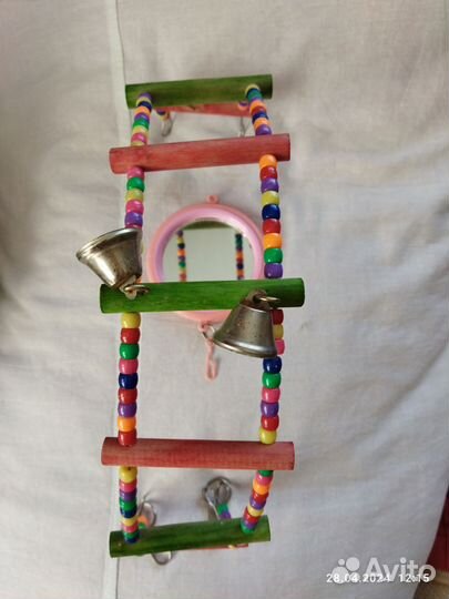 Лесенка и зеркало для попугая