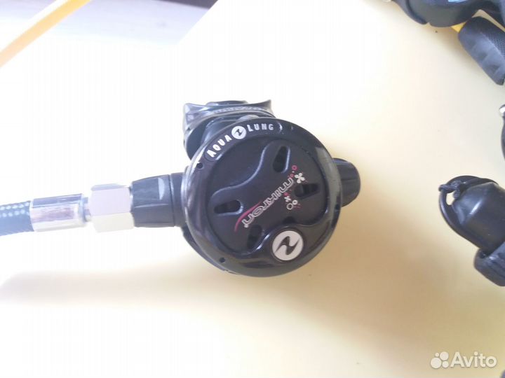 Регулятор Aqualung Mikron BlueLady+октопус+консоль