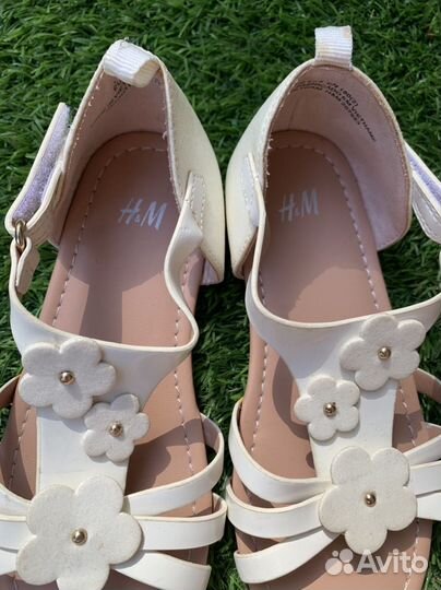 Босоножки для девочки