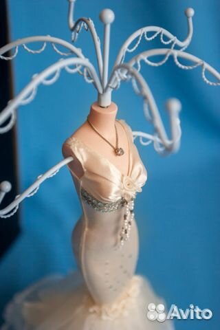 Подставка под украшения. Новая