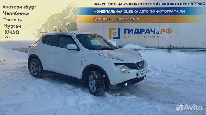 Суппорт тормозной задний правый Nissan Juke (YF15)