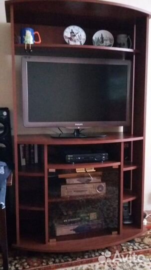 Тумба под телевизор