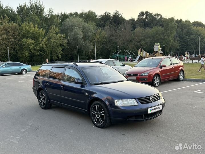 Volkswagen Passat 1.8 МТ, 1997, 273 000 км