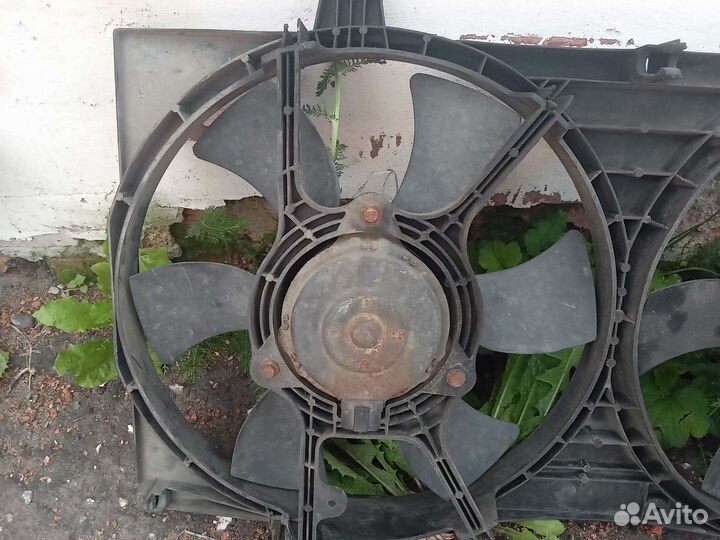 Дифузор с вентиляторами на nissan primera р12 2.0