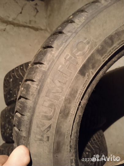 Kumho WinterCraft Ice WI31 185/65 R15 88T