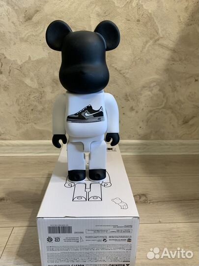 Игрушка Bearbrick мишка