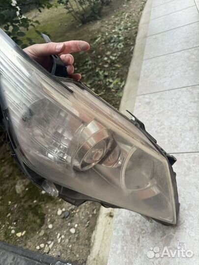 Фары на toyota camry 50