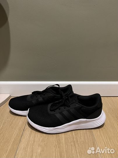 Кроссовки женские adidas