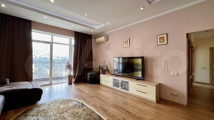 3-к. квартира, 104,8 м², 6/9 эт.