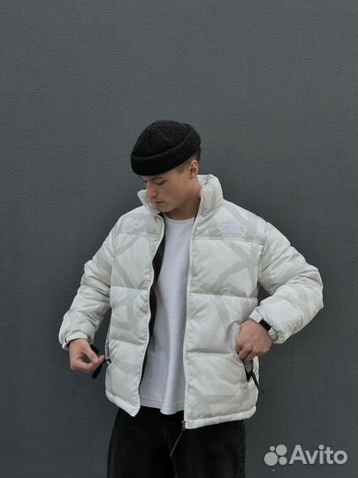 Пуховик THE north face kaws