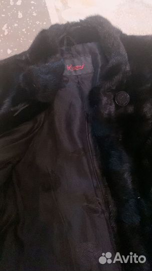 Продаётся шуба