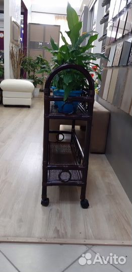 Подставка для цветов