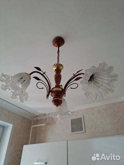 Люстра потолочная