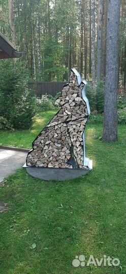 Дровница из пнд