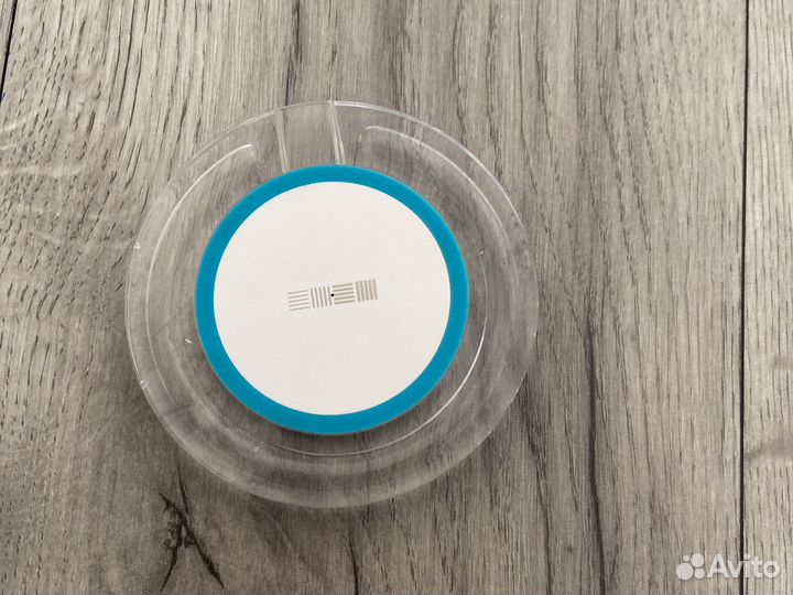 Беспроводная зарядка интерстеп