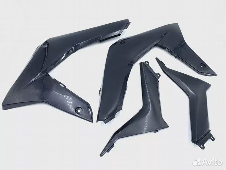 Боковые обтекатели передние (4 части ) kayo T2 end