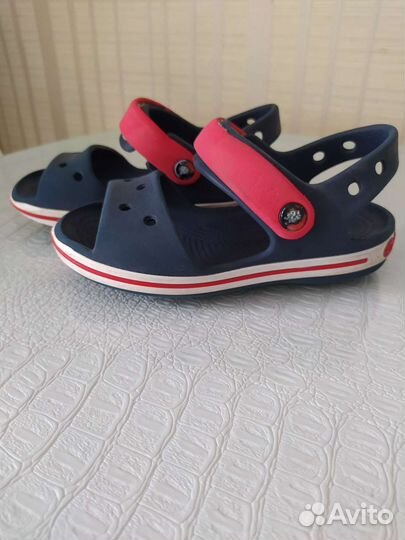 Сандалии Crocs c10