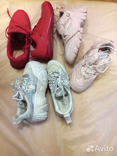 Детские кроссовки