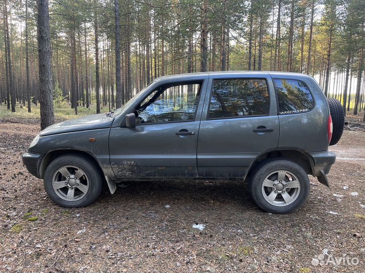 Chevrolet Niva, 2008