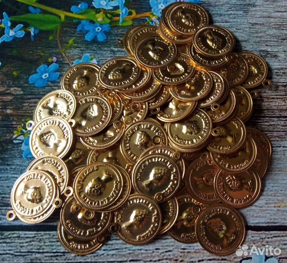 Декоративные монеты