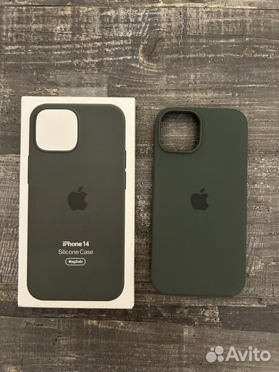 Силиконовый чехол на iPhone 14