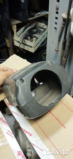 Carib ae95 кожух рулевой колонки подрулевой