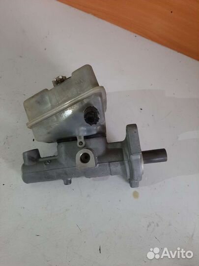 Главный тормозной цилиндр гтц Mercedes e w210 мерс