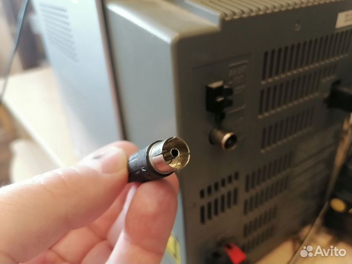 Антенна Триада 8810 для музыкальных центров комнат