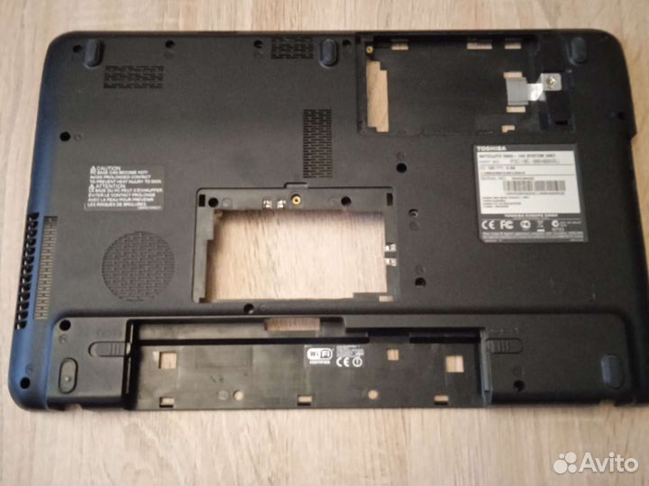 Поддон Toshiba Satellite C650-14E